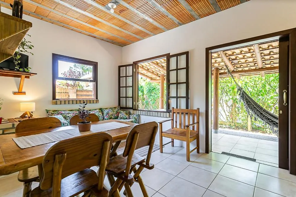 Recanto Das Palmeiras Guarda do Embau Guest house